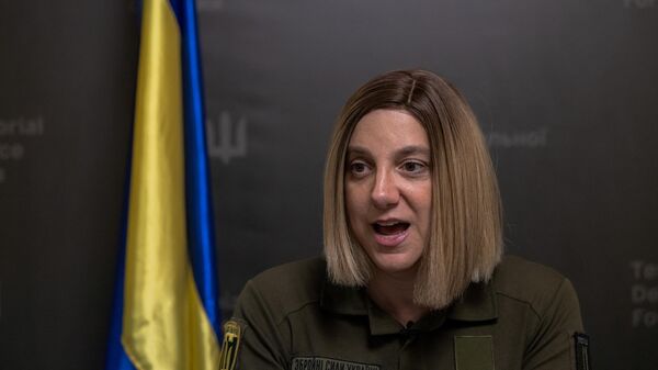 Exportavoz de las Fuerzas de Defensa Territorial de Ucrania, Sarah Ashton-Cirillo - Sputnik Mundo