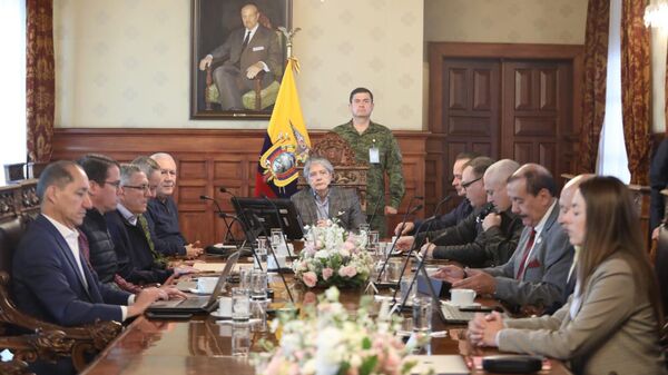 Reunión del gabinete de seguridad ecuatoriano ante la ejecución de implicados en el asesinato del candidato Fernando Villavicencio - Sputnik Mundo