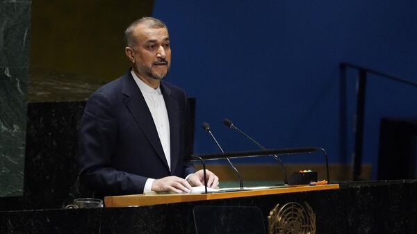  Huseín Amir Abdollahian, el ministro iraní de Asuntos Exteriores, habla durante la 10ª Sesión Especial de Emergencia (reanudada) 39ª sesión plenaria sobre el conflicto palestino-israelí en las Naciones Unidas, en Nueva York, el 26 de octubre de 2023  - Sputnik Mundo