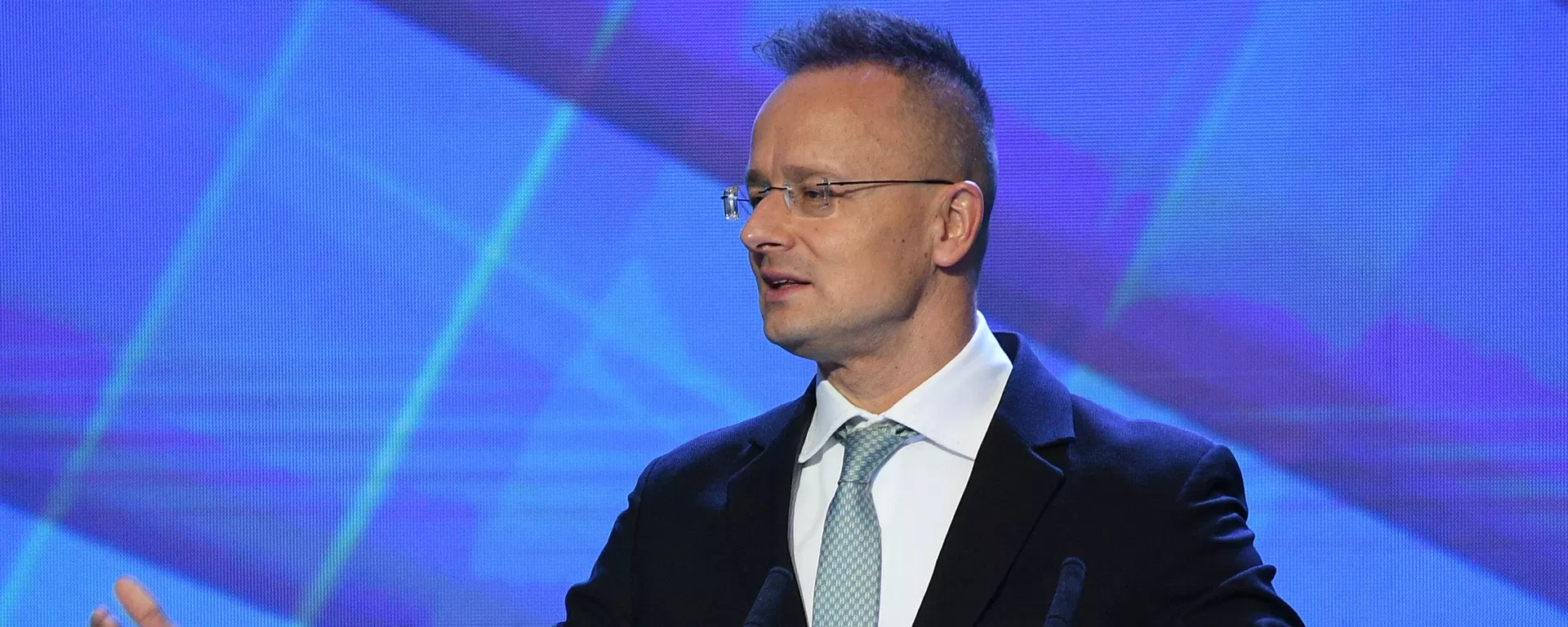 Peter Szijjarto, el ministro húngaro de Asuntos Exteriores y Comercio Exterior, interviene en la conferencia internacional en Minsk Peter Szijjarto, el ministro húngaro de Asuntos Exteriores y Comercio Exterior, interviene en la conferencia internacional en Minsk - Sputnik Mundo, 1920, 28.10.2023