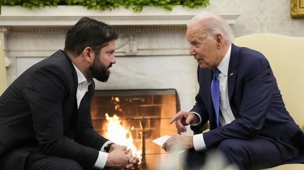 Los presidentes de Chile y EEUU, Gabriel Boric y Joe Biden, en la Casa Blanca - Sputnik Mundo