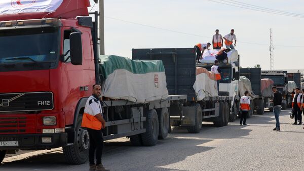 Convoy con ayuda humanitaria en Gaza (archivo) - Sputnik Mundo