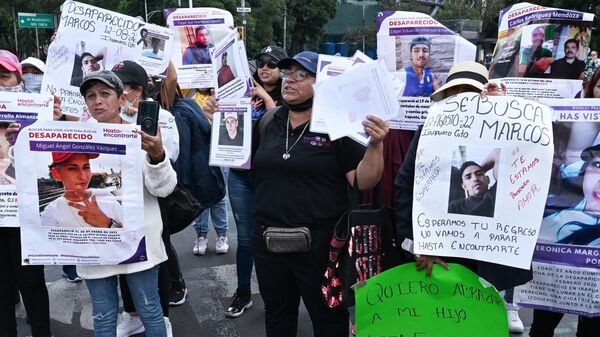 Diversos colectivos y familias siguen buscando a personas desaparecidas en México. - Sputnik Mundo