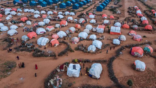 Campamento de damnificados por inundaciones en Somalia  - Sputnik Mundo