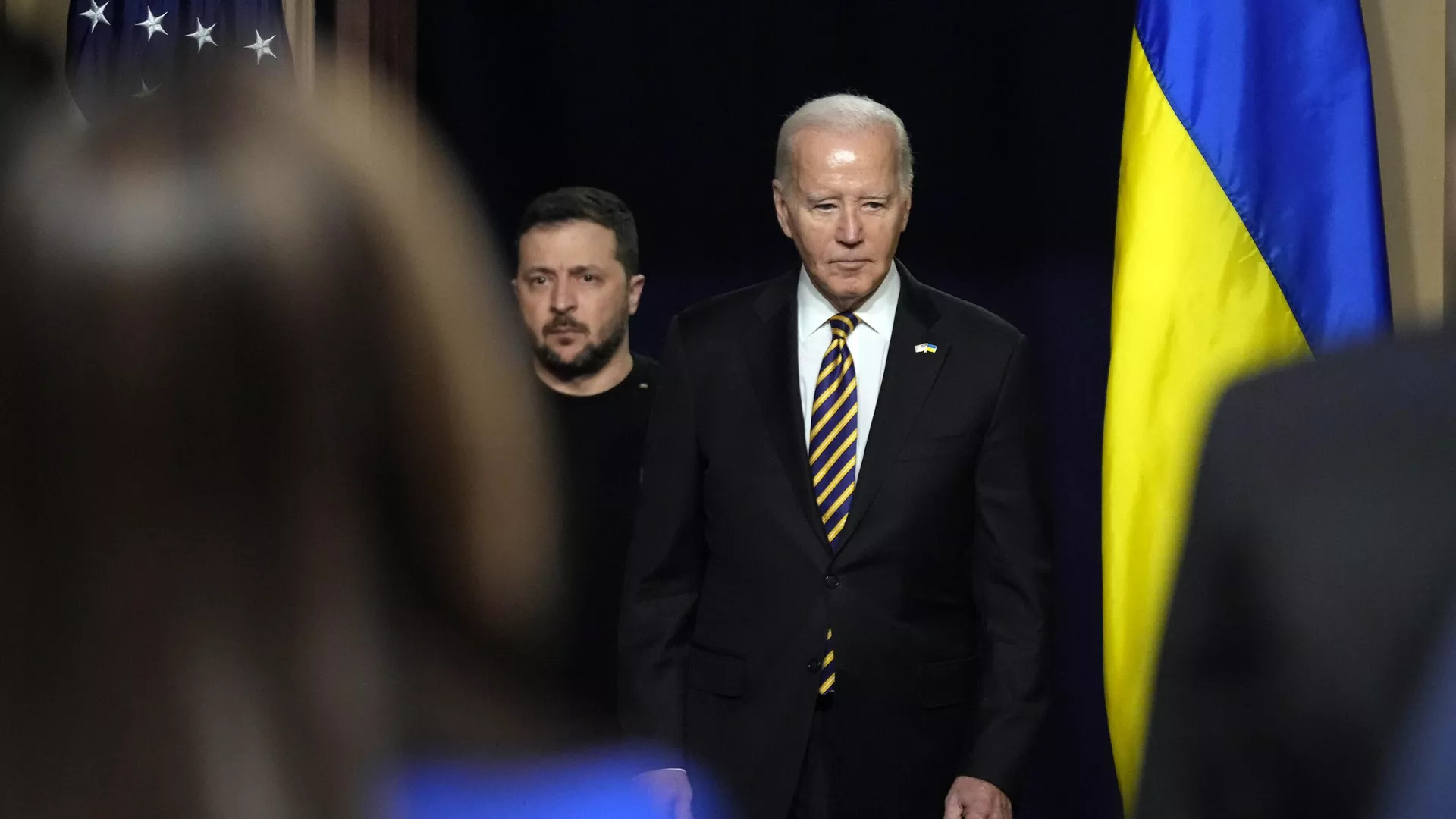 Volodímir Zelenski y Joe Biden  - Sputnik Mundo, 1920, 13.12.2023