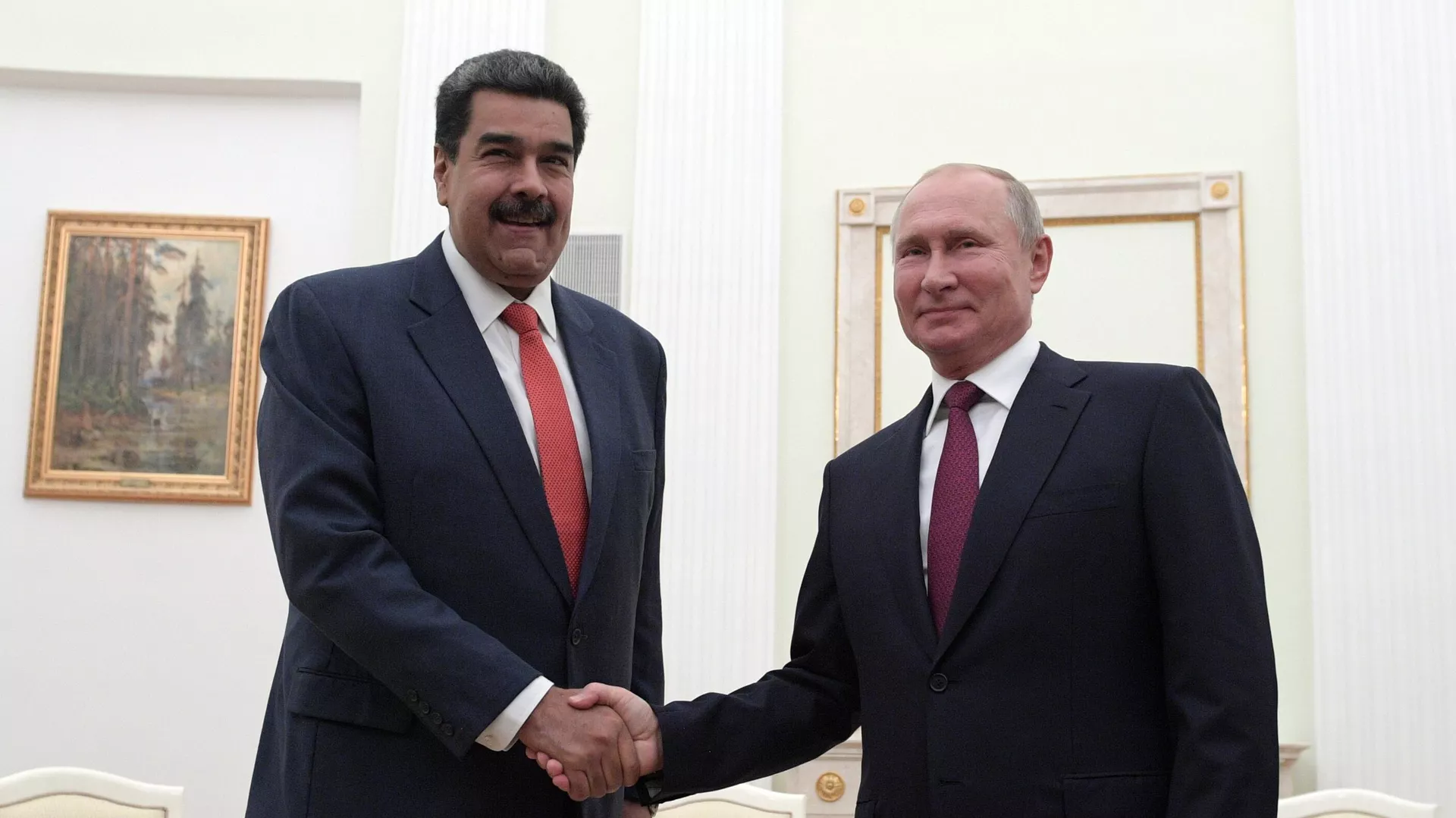 El presidente venezolano, Nicolás Maduro, y su homólogo de Rusia, Vladímir Putin - Sputnik Mundo, 1920, 22.02.2024