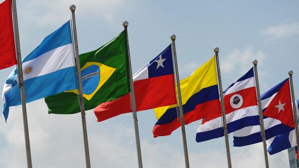 Las banderas de los países latinoamericanos - Sputnik Mundo