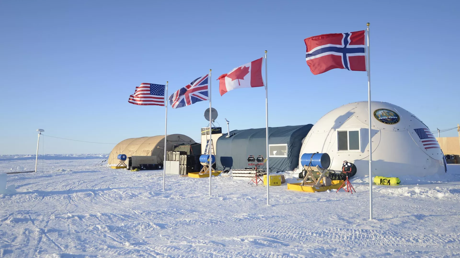 El campamento Ice Sargo, en el círculo polar ártico - Sputnik Mundo, 1920, 26.12.2023