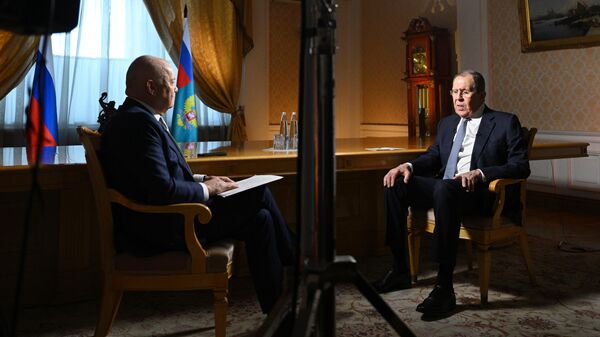 Entrevista con el ministro de Exteriores ruso, Serguéi Lavrov - Sputnik Mundo