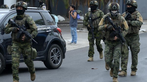 Las fuerzas especiales de Ecuador en medio del conflicto armado interno declarado en el país - Sputnik Mundo