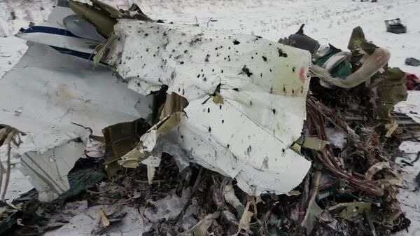 Fragmentos del avión militar ruso Il-76 que fue derribado por Ucrania en la región rusa de Bélgorod, el 24 de enero de 2024  - Sputnik Mundo
