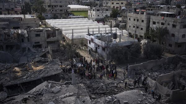 Consecuencias del bombardeo israelí contra la ciudad de Rafah en Gaza - Sputnik Mundo