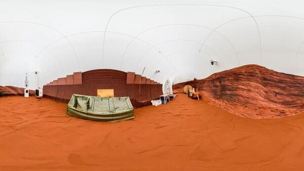 La NASA busca candidatos para misión simulada de un año en Marte - Sputnik Mundo