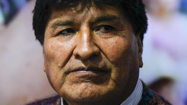 Evo Morales, expresidente de Bolivia y líder del partido MAS, se reúne con los legisladores de su partido en La Paz, el 5 de marzo de 2024  - Sputnik Mundo