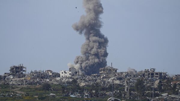 Bombardeos israelíes contra la Franja de Gaza - Sputnik Mundo