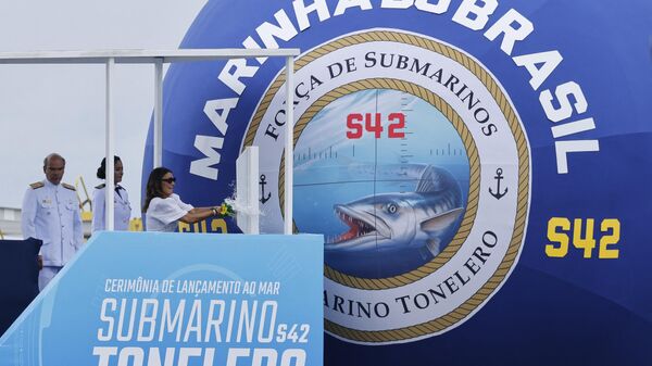  Los presidentes de Brasil, Luiz Inacio Lula da Silva, y de Francia, Emmanuel Macron, inauguraron el tercer submarino fruto de la alianza de cooperación entre los dos países, el 27 de marzo - Sputnik Mundo