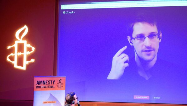 Edward Snowden, excontratista de la CIA refugiado en Rusia (archivo) - Sputnik Mundo