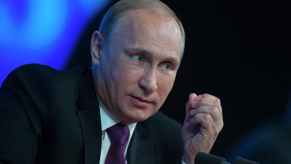 Putin niega que Rusia aplique una política de agresión - Sputnik Mundo