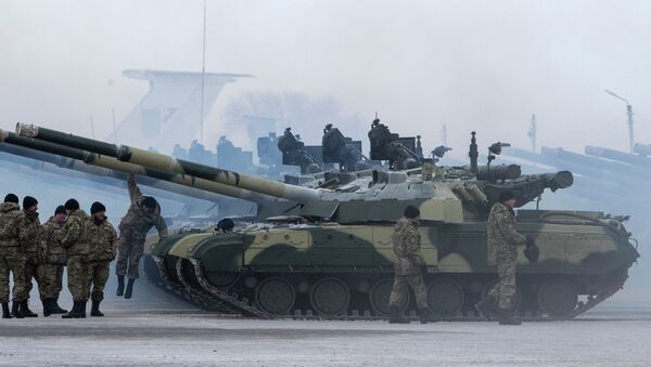 Ucrania no planea recortar los gastos en Defensa porque es un asunto prioritario - Sputnik Mundo