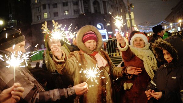 Más de 5 millones de rusos participaron en celebraciones del Año Nuevo - Sputnik Mundo