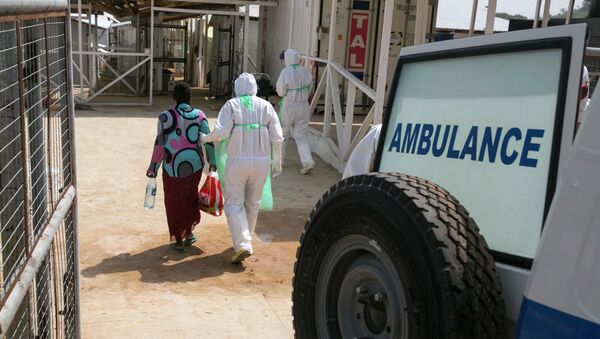 Dados de alta tres pacientes de ébola en Liberia - Sputnik Mundo