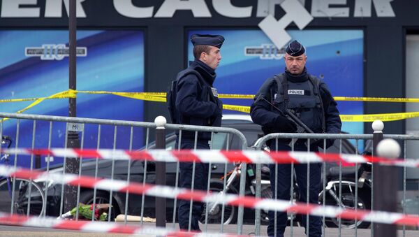 Tribunales franceses abren 54 expedientes por apología del terrorismo - Sputnik Mundo