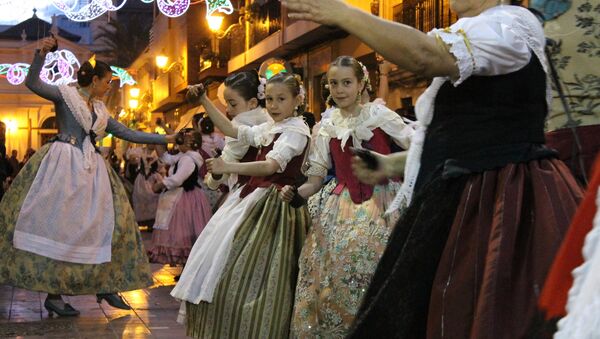 Bailes tradicionales en España - Sputnik Mundo