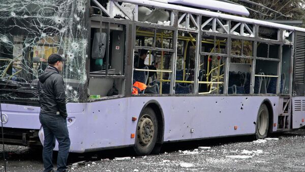 A view shows a damaged trolleybus in Donetsk, January 22, 2015 - Sputnik Mundo