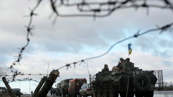 Kiev anuncia que las milicias lanzan una ofensiva en Donbás - Sputnik Mundo