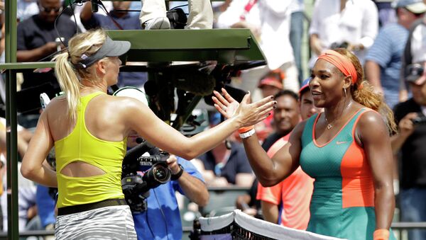 María Sharapova y Serena Williams - Sputnik Mundo