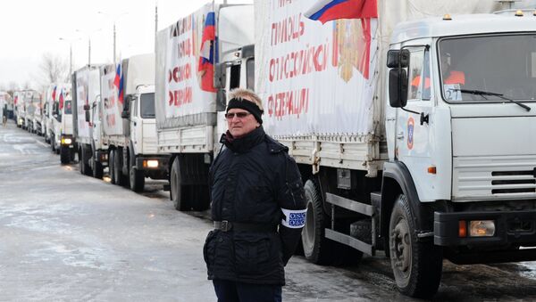 Отправка двенадцатого гуманитарного конвоя для Донбасса - Sputnik Mundo