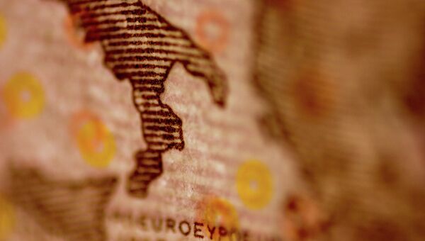 Евро с изображением Апеннинского полуострова - Sputnik Mundo