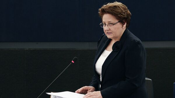 Laimdota Straujuma, primera ministra de Letonia - Sputnik Mundo