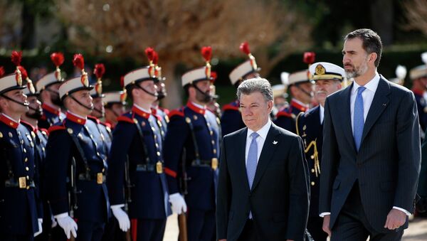 Colombia's President Juan Manuel Santos (2nd R) and Spanish King Felipe in Madrid March 1, 2015 - Sputnik Mundo