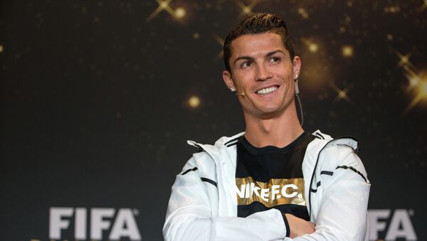 El futbolista portugués Cristiano Ronaldo - Sputnik Mundo