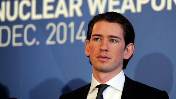 Austria's Minister for Foreign Affairs and Integration Sebastian Kurz speaks at the International conference on the humanitarian impact of nuclear weapons, on December 8, 2014 in Vienna - Sputnik Mundo