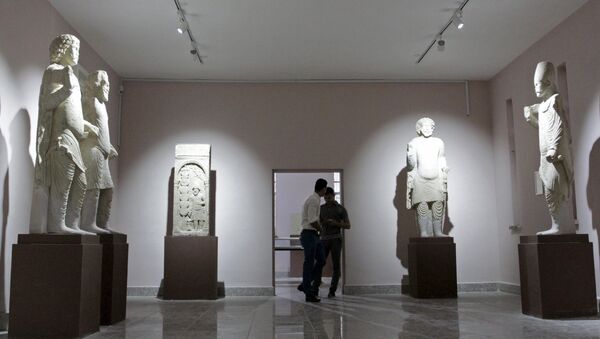 El segundo museo más grande de Irak vuelve a abrir sus puertas después de 24 años - Sputnik Mundo