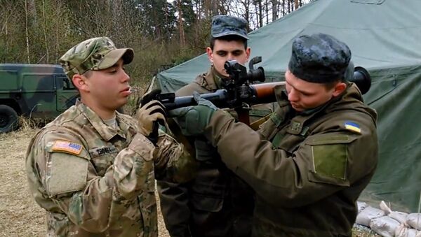 Militares estadounidenses en Ucrania - Sputnik Mundo