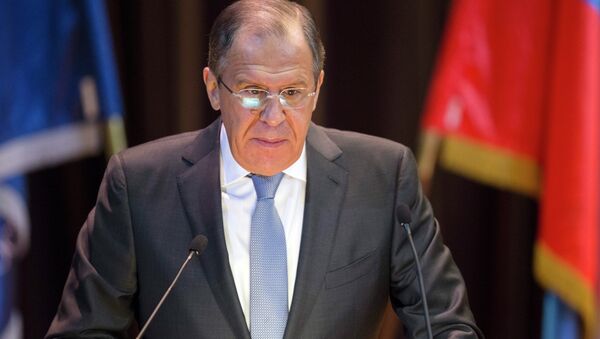 Russian Foreign Minister Sergey Lavrov speaks during his annual address to members of the Moscow International Model UN in the Moscow State Institute of International Relations in Moscow - Sputnik Mundo