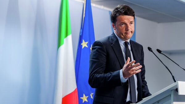 El primer ministro de Italia Matteo Renzi - Sputnik Mundo