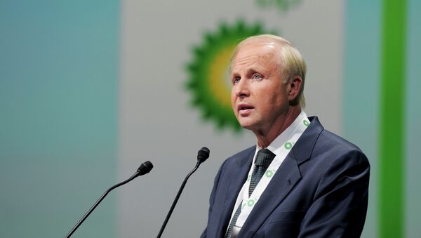 British energy giant BP CEO Bob Dudley addresses a keynote speech during the World Gas Conference in Paris on June 2, 2015.  - Sputnik Mundo