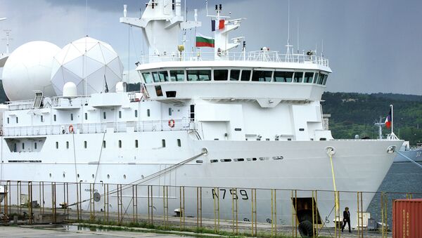 Buque de inteligencia de la Armada francesa Dupuy de Lome - Sputnik Mundo