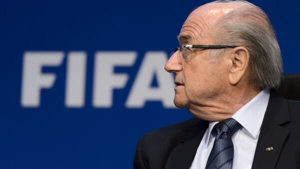 FIFA president Sepp Blatter attends a press conference on May 30, 2015 in Zurich after being re-elected during the FIFA Congress - Sputnik Mundo