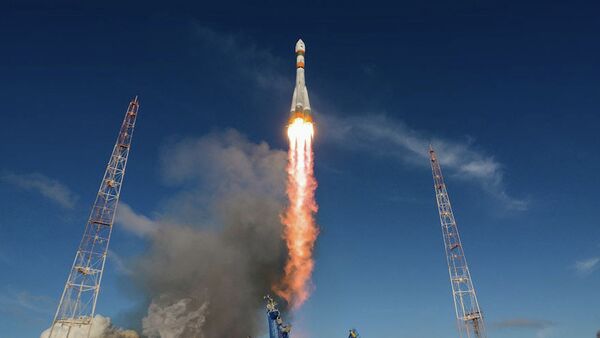 Lanzamiento del cohete Soyuz-2.1a (Archivo) - Sputnik Mundo