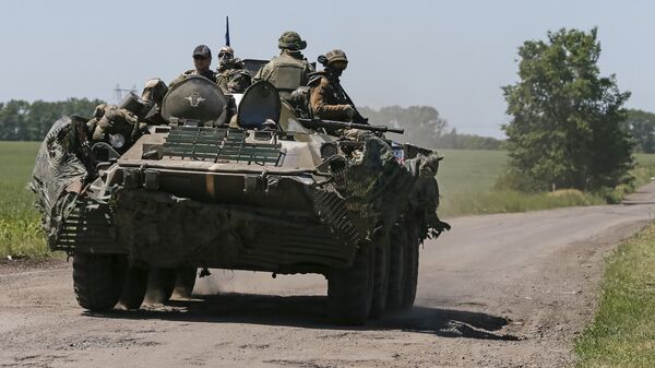 Militares ucranianos cerca de Donetsk (archivo) - Sputnik Mundo