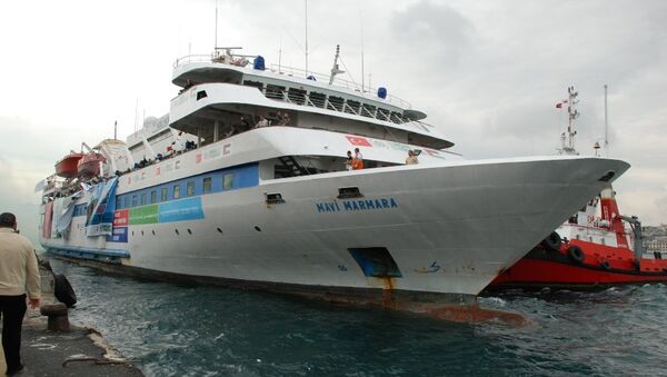 La nave Mavi Marmara saliendo del puerto de Turquía, 2010 - Sputnik Mundo