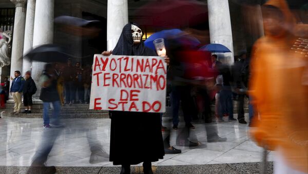Protesta en México - Sputnik Mundo