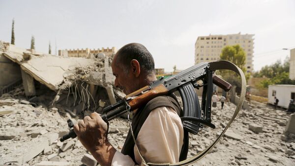Guardia en Saná, Yemen, el 15 de junio, 2015 - Sputnik Mundo