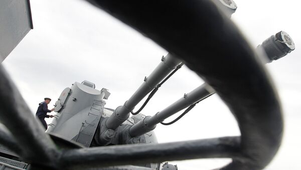 Rusia desarrolla proyectil capaz de hundir un buque de un solo disparo - Sputnik Mundo