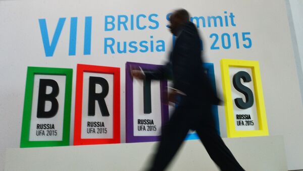 Logo de la Cumbre de los BRICS - Sputnik Mundo